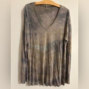 Johnny Was Pete & Greta tie dye Long sleeve t-shirt